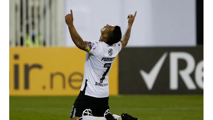 Paredes no falla y adelanta al Cacique ante Peñarol