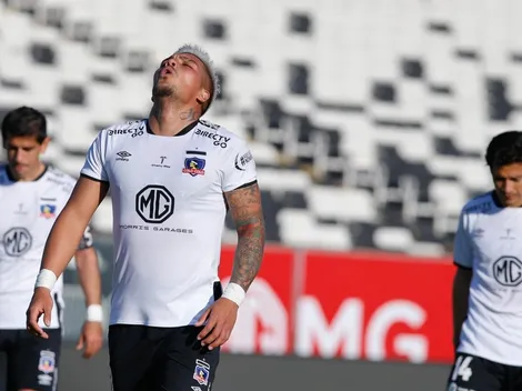 "Ganan el doble que el gerente de Codelco y no le pegan ni al arco"