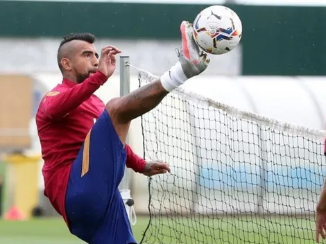 Vidal renuncia al dinero del año de contrato en Barcelona