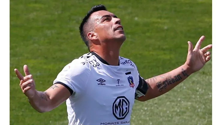 El gol 16 en Superclásicos del fútbol chileno.