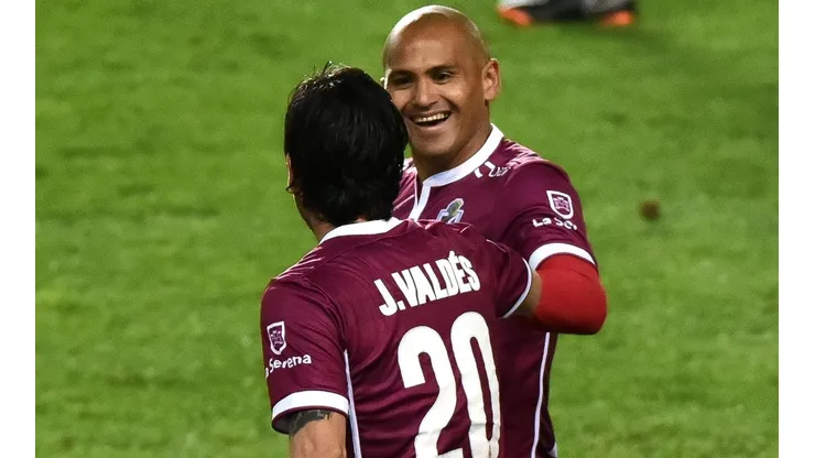 Jaime Valdés junto a Humberto Suazo