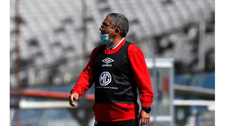 Gualberto Jara no se inquieta por la opción de que Quinteros llegue a Colo Colo