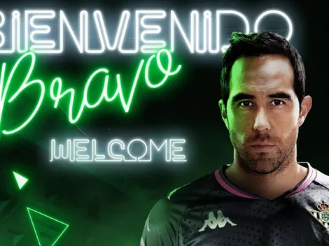 Oficial: Claudio Bravo es jugador del Real Betis