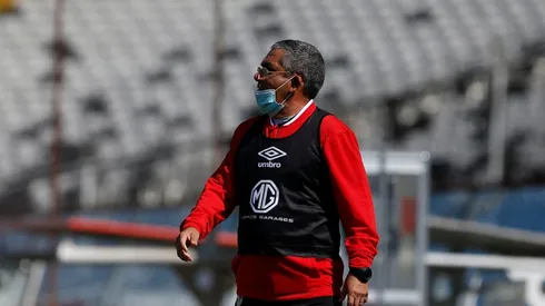 Colo Colo se reestrenó con derrota en el Estadio Monumental