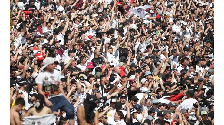 Camisetas, banderas o lienzos en las ventanas o balcones, esta será la forma para vivir el regreso del fútbol en nuestro país.