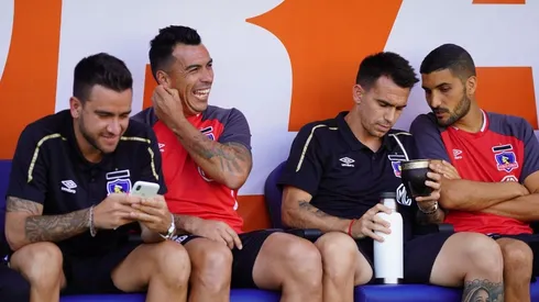 Hinchas de la U lloran la llegada de Adidas a Colo Colo