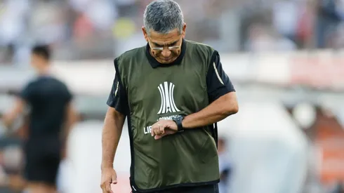 Gualberto Jara evitó hablar de supuestas diferencias en el plantel