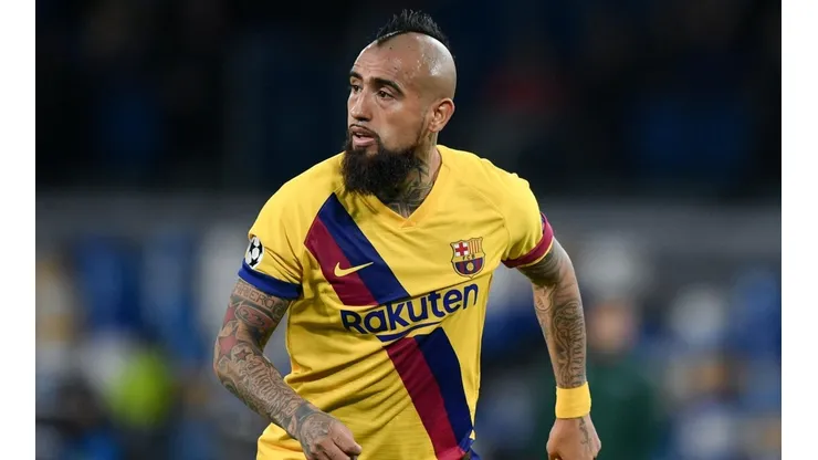 Arturo Vidal vs Napoli, Champions League