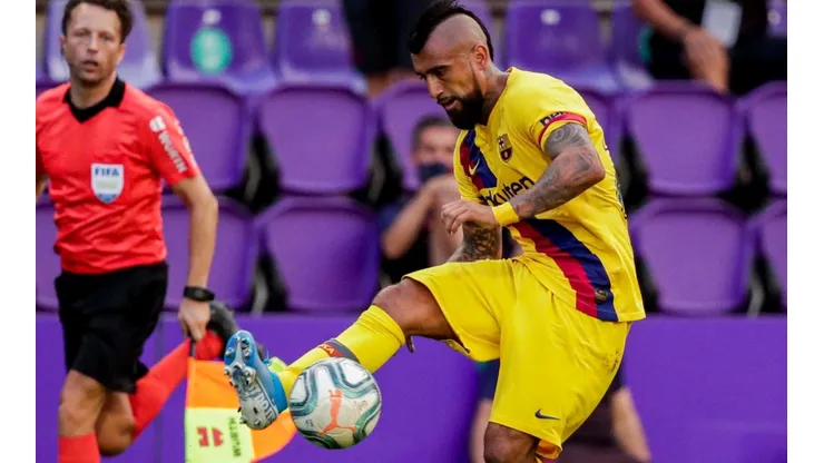Elogios para Arturo Vidal en Barcelona