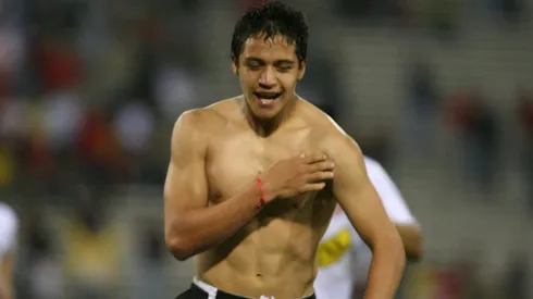 Alexis Sánchez ponía el reggeaton en Colo Colo 2006