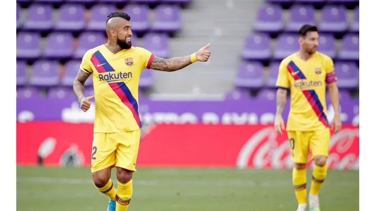 Arturo Vidal anota en el triunfo del Barcelona