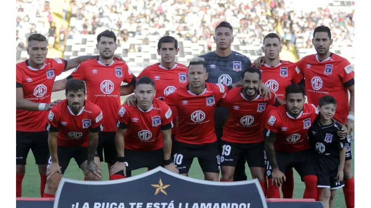 Plantel de Colo Colo está inquieto por situación contractual