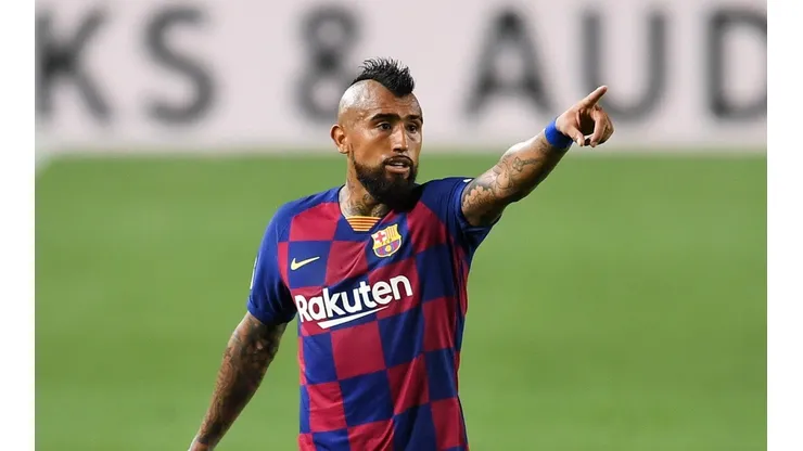 Arturo Vidal titular en Barcelona en su visita a Villarreal