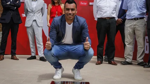 La estrella que le hicieron a Esteban Paredes en la ANFP