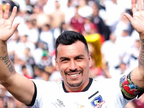 Esteban Paredes pone la calma: "Me retiro en Colo Colo"