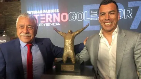 El Rey del Metro Cuadrado junto a Esteban en uno de los homenajes al 7 albo.