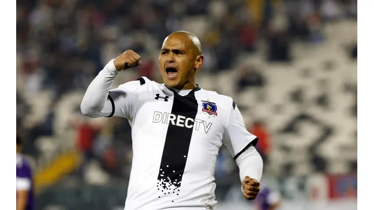 Humberto Suazo es recordado con mucho cariño por los hinchas albos