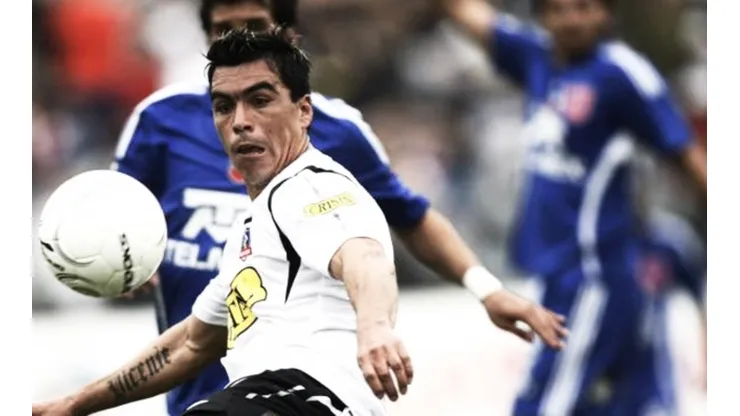 Paredes en su primer Superclásico ante Universidad de Chile.