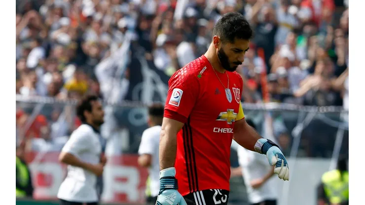Herrera ha sufrido en los últimos clásicos contra Colo Colo