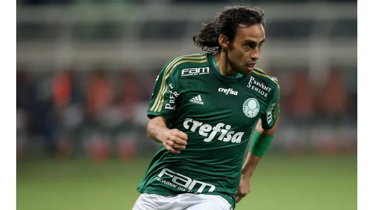 Valdivia siempre suena para volver a Palmeiras
