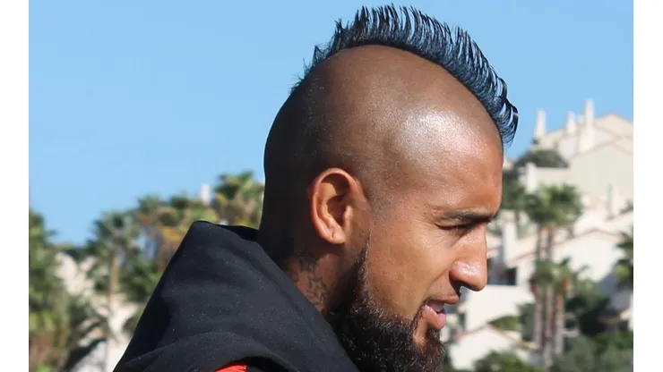 Arturo Vidal es constantemente criticado en sus redes sociales