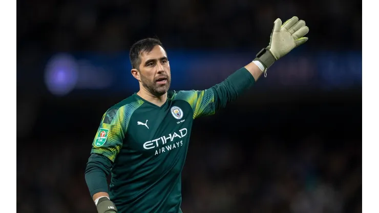 Claudio Bravo podría dejar pronto el City