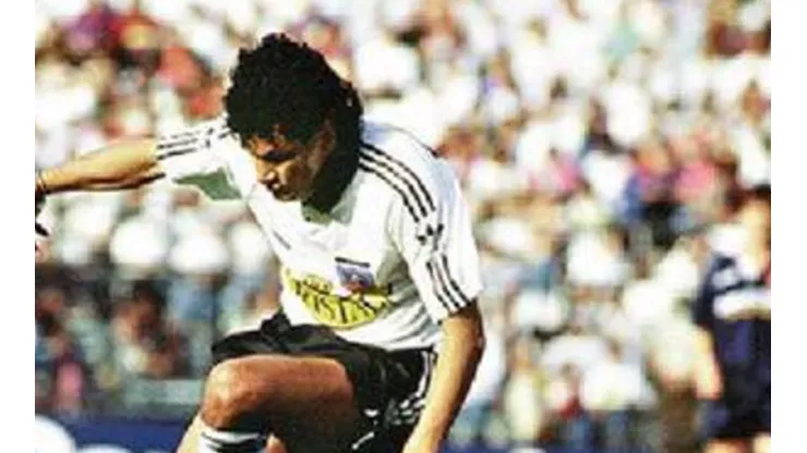 Etcheverry disputando el Superclásico que marcó su carrera