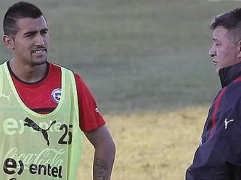 Claudio Borghi insiste en su idea: "Arturo Vidal es marcador central"