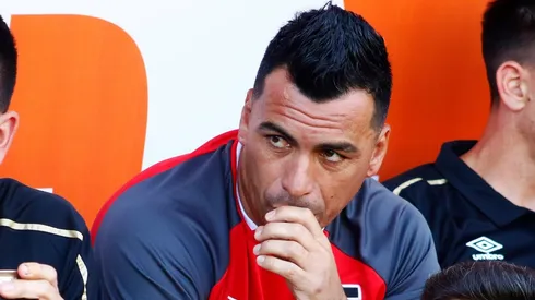 Los jóvenes se rebelan contra Esteban Paredes y los referentes.