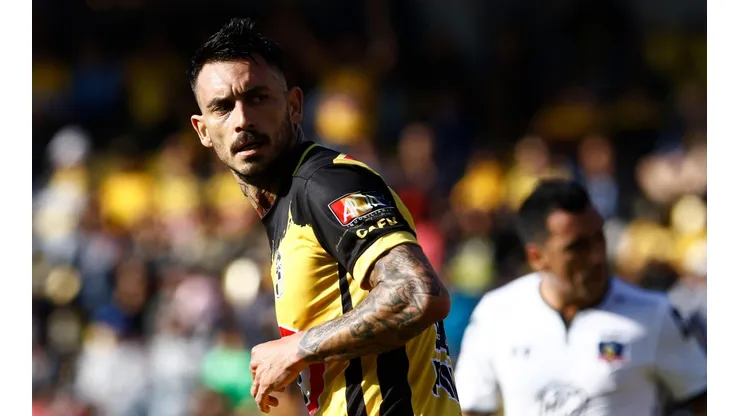 ¿Paredes y Pinilla compartiendo ataque en Colo Colo? Pudo haber sido...