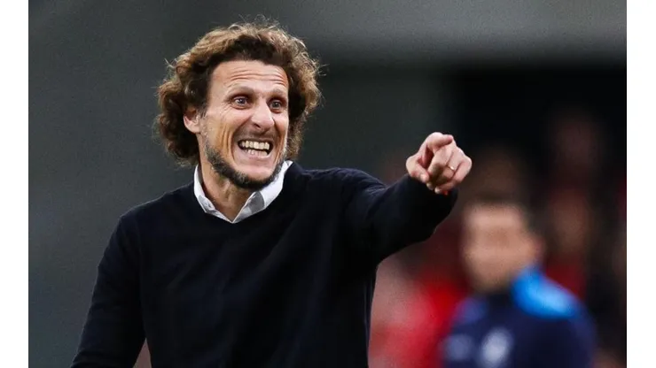 Forlán es el DT de Peñarol