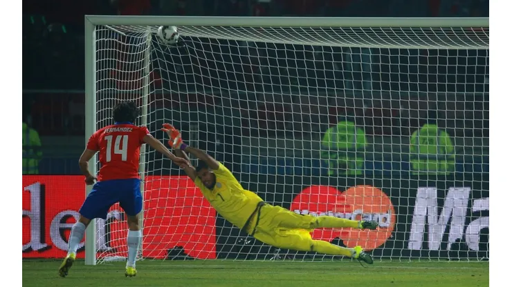 Matías Fernández y su misil en la Copa América 2015