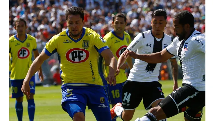 Waldo Pondo en Universidad de Concepción durante 2015 ante Colo Colo.