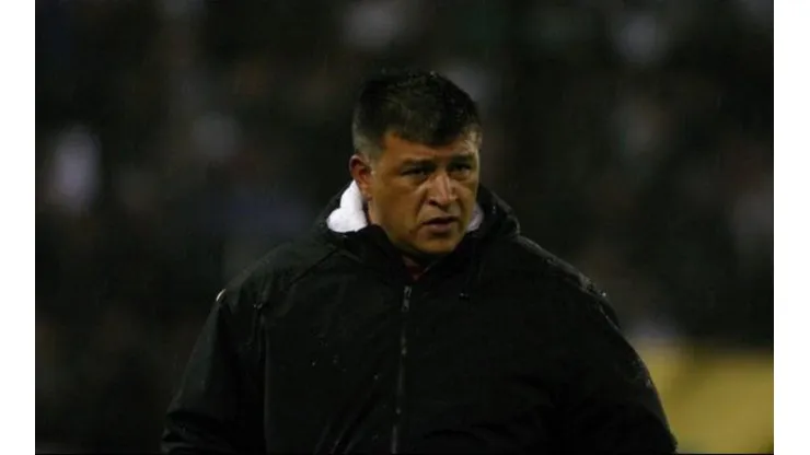 Claudio Borghi tendrá tribuna con su nombre