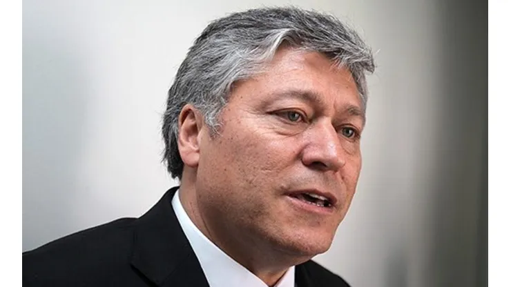 El comentarista volvió a repasar el delicado momento albo.