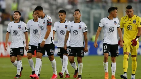 El primer equipo se cuadró con su capitán