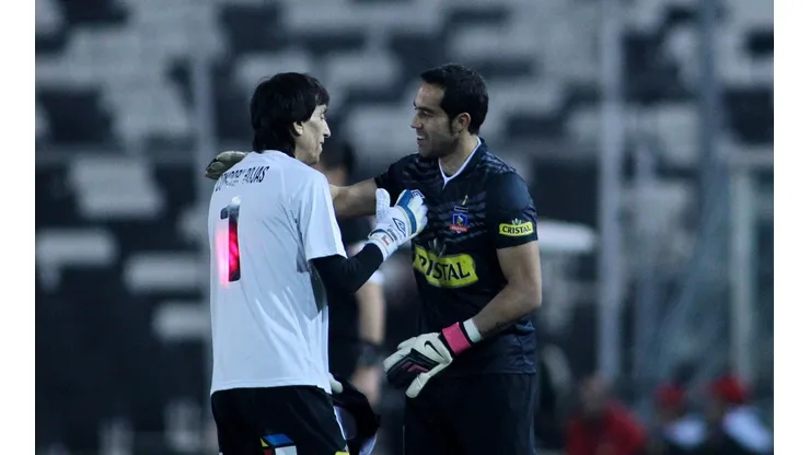 Bravo junto a Rojas en el Monumental