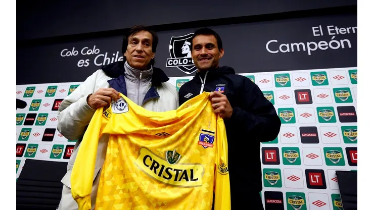 Justo Villar presentado en el Monumental el año 2013