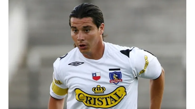 El central se fue de Colo Colo tras se campeón del Clausura 2007.