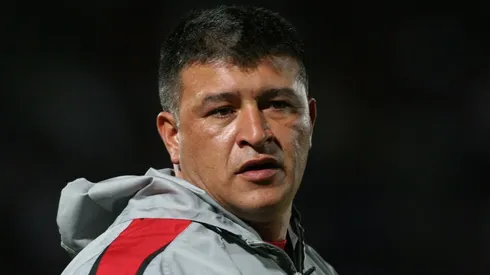 Claudio Borghi muestra su cariño por Colo Colo