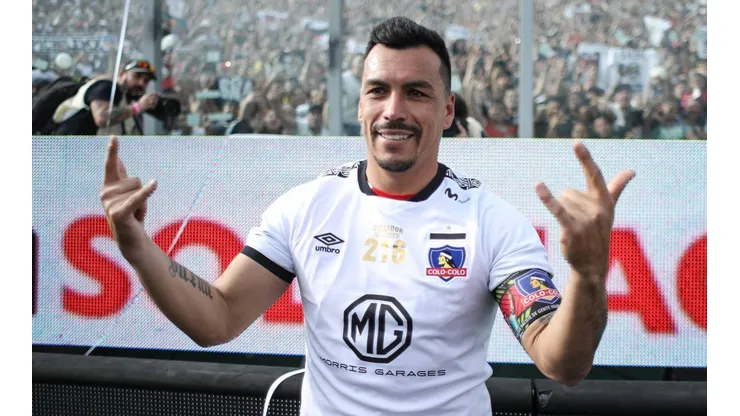 Esteban Paredes asegura que iba a alentar al Cacique siendo jugador de Santiago Morning