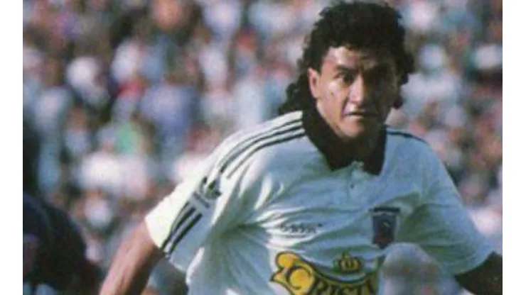 Etcheverry jugando por Colo Colo