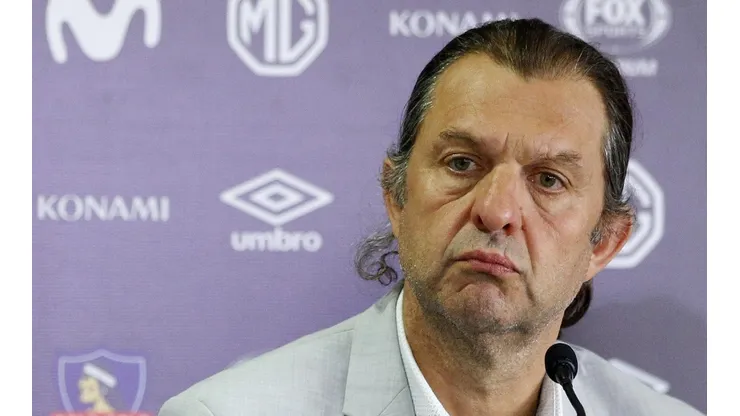 Mosa se refirió a la situación que vive el club