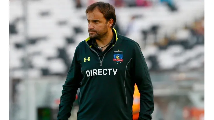 José Luis Sierra dirigió un año a Colo Colo
