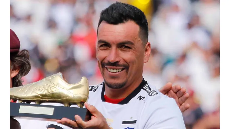 Esteban Paredes no ha podido volver a las canchas por la paraliación del torneo