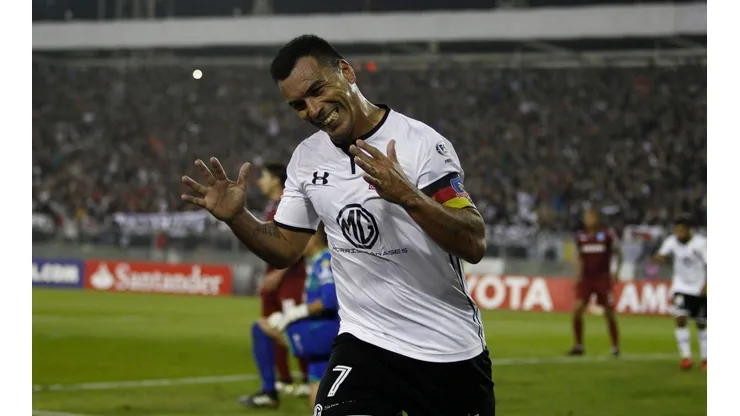 Esteban Paredes es el máximo goleador chileno en Copa Libertadores