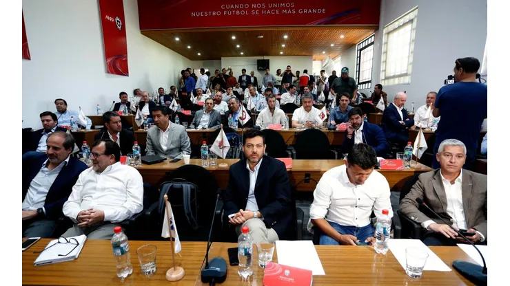 Hubo una reunión online entre los presidentes de los clubes