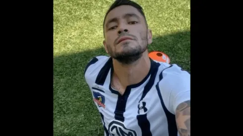 Rodrigo Millar entrenando con la camiseta de Colo Colo
