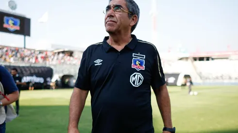 Gualberto en la banca de Colo Colo