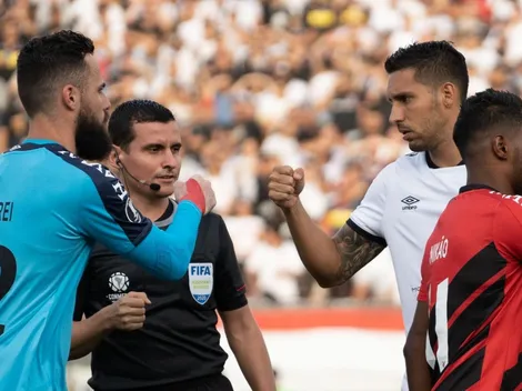 El miedo a contagio del coronavirus marcó el saludo previo en el Monumental